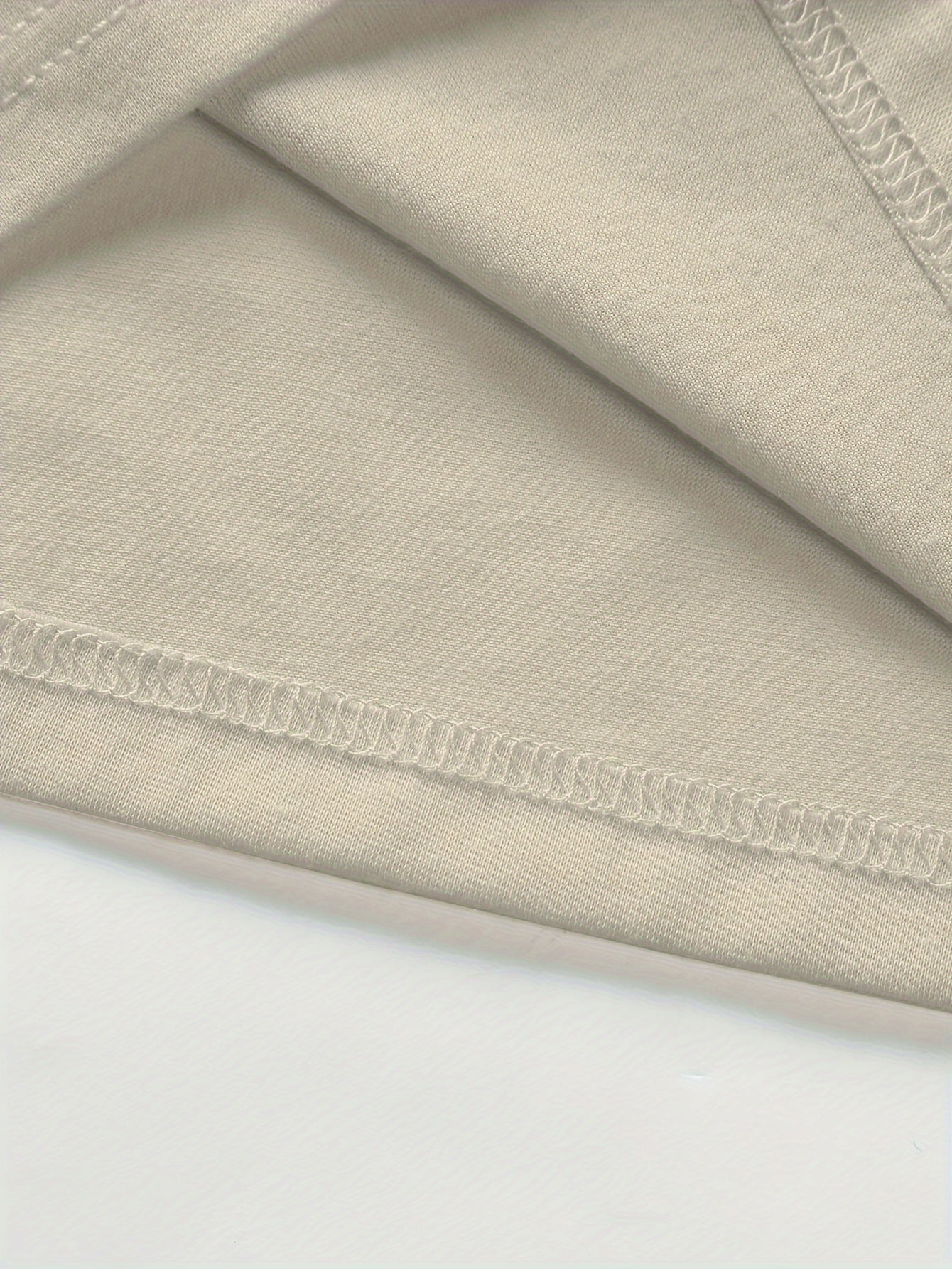 Mens 2 Piece Fashion Outfit Set - Bold Line Pattern Tee & Drawstring Sweatpants - Casual, Comfortable, and Stylish