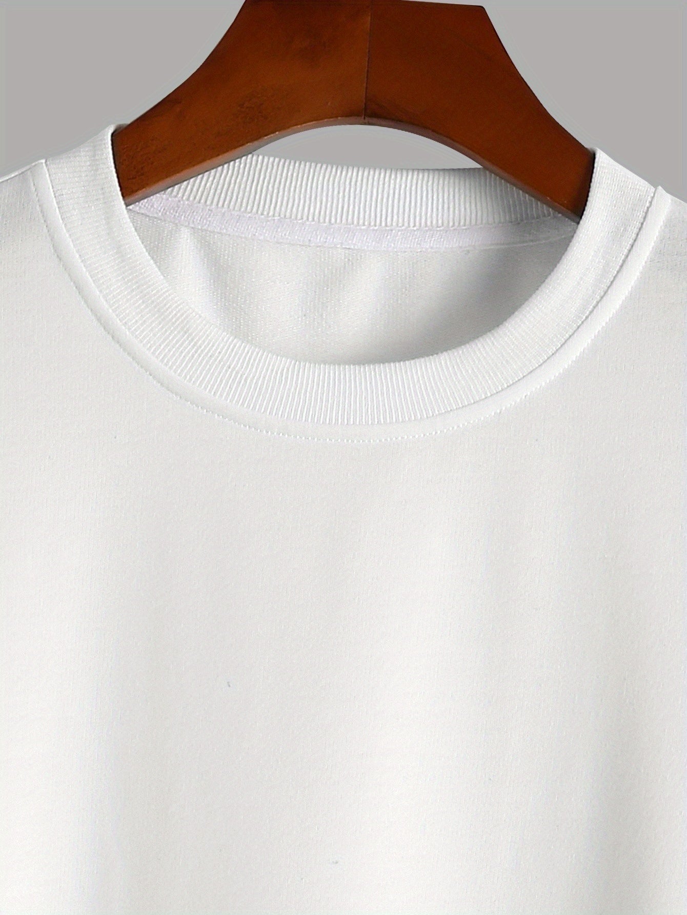 Trendy Autumn & Winter Outfits - Men's Casual Sweatshirt & Comfy Pants - USA Print