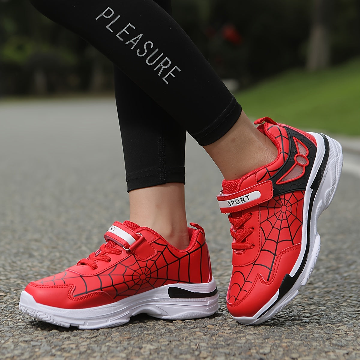 Kids Fashion Sneakers Breathable Lightweight Sport Casual Shoes with Cartoon Spider Web Design, Closure, Low Top PU and Fabric for Boys and Girls – Versatile All-Season Footwear for Outdoor Activities