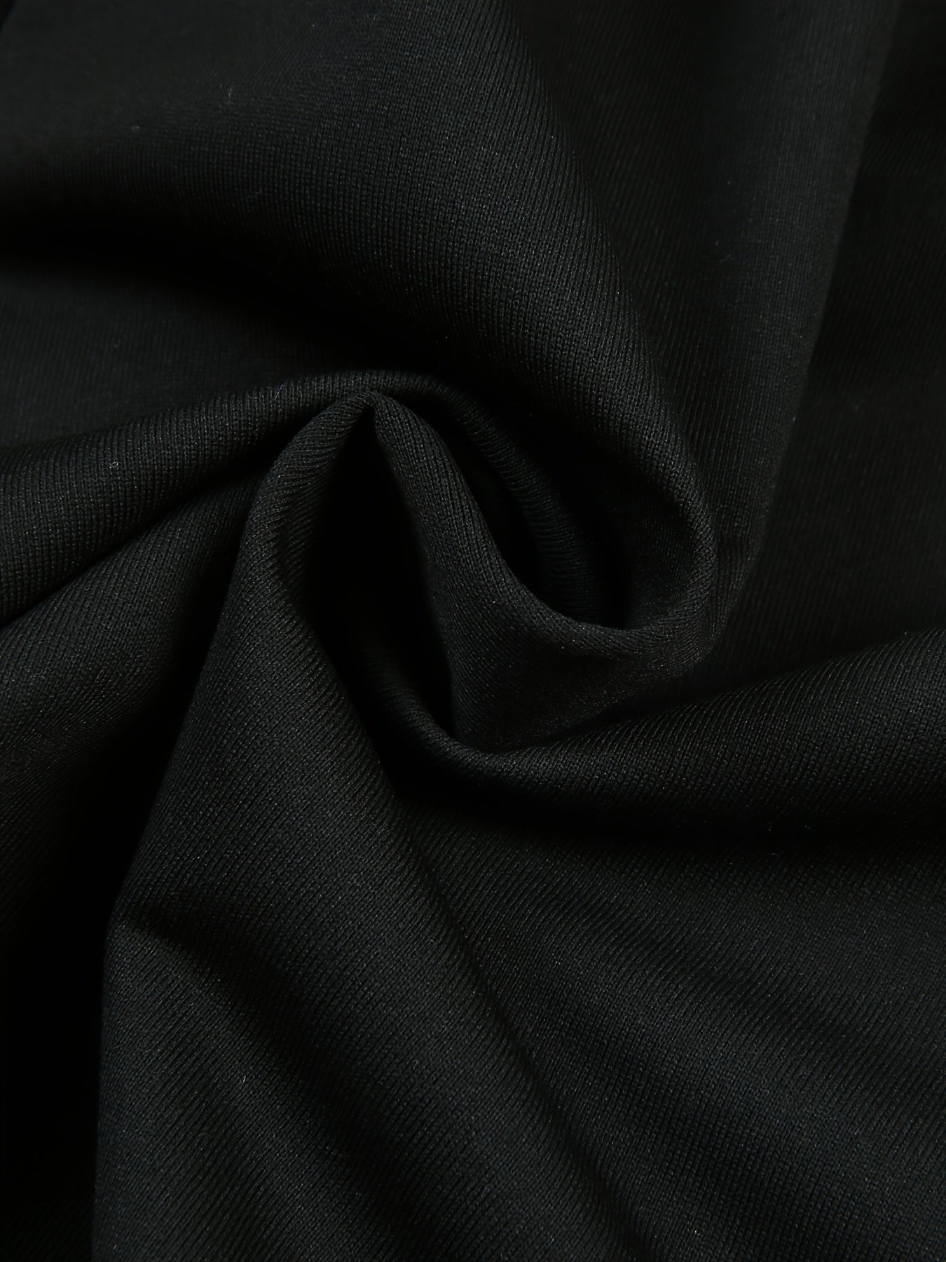 Mens 2 Piece Fashion Outfit Set - Bold Line Pattern Tee & Drawstring Sweatpants - Casual, Comfortable, and Stylish