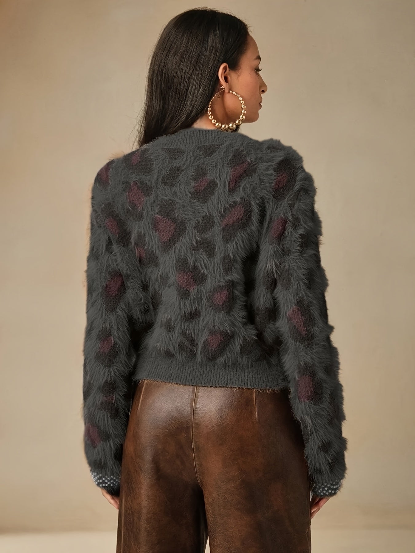 Women's Retro Leopard Print & Rhinestone Sweater - Soft Stretchy Pullover with Pearl Accents, Round Neck Long Sleeve Casual Winter Top for Fall & Winter Outfits