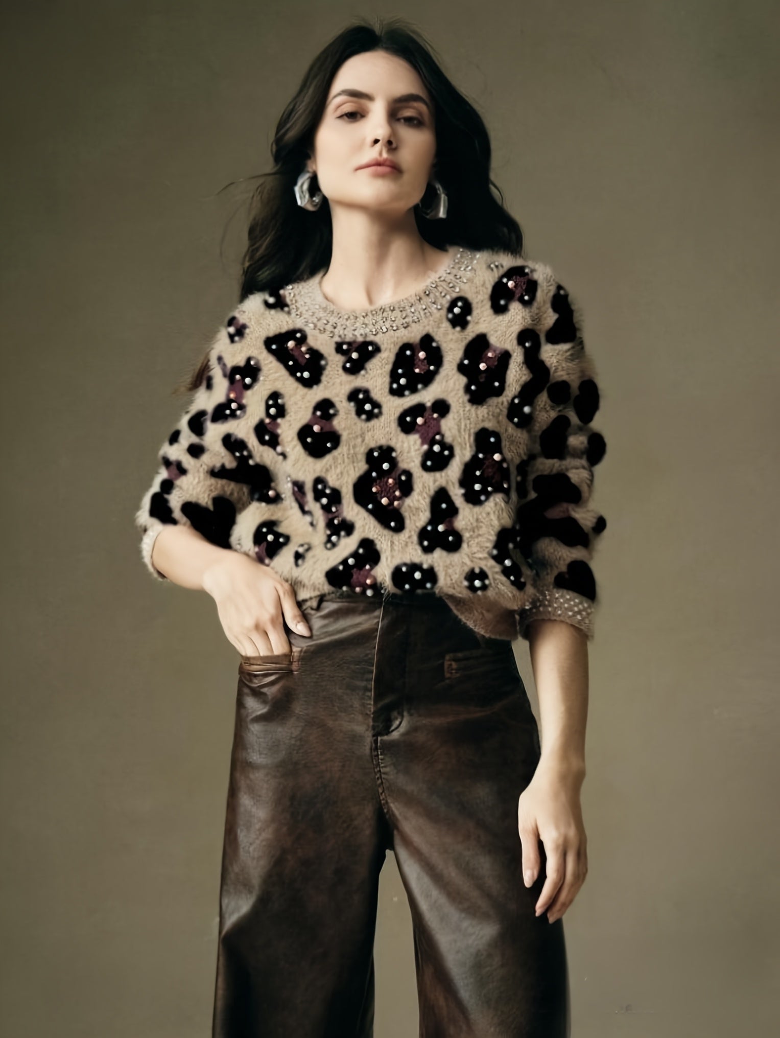 Women's Retro Leopard Print & Rhinestone Sweater - Soft Stretchy Pullover with Pearl Accents, Round Neck Long Sleeve Casual Winter Top for Fall & Winter Outfits