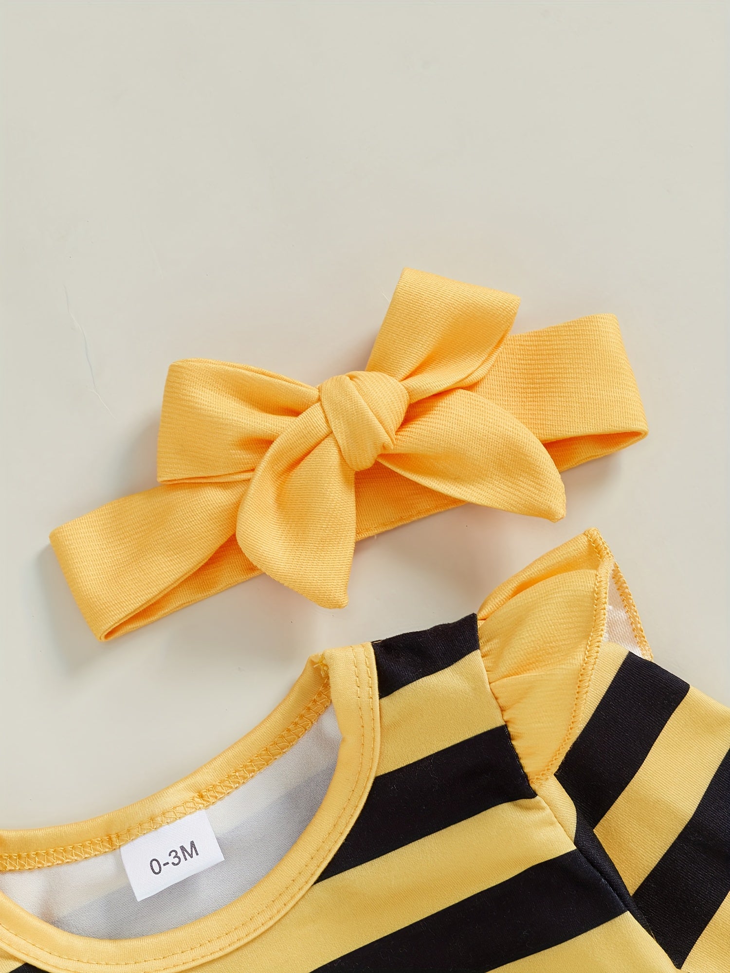 Baby Girl Fall Outfits Stripe Bee Print Long Sleeve Romper Suspender Shorts Headband 3Pcs Clothes Set 0 3 6 12 18 Months
