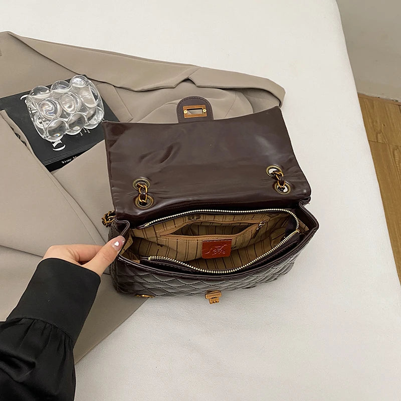 Luxury Hand Bags Shoulder Bag for Women Premium Leather Elegant Look with Inner Organization and Durability