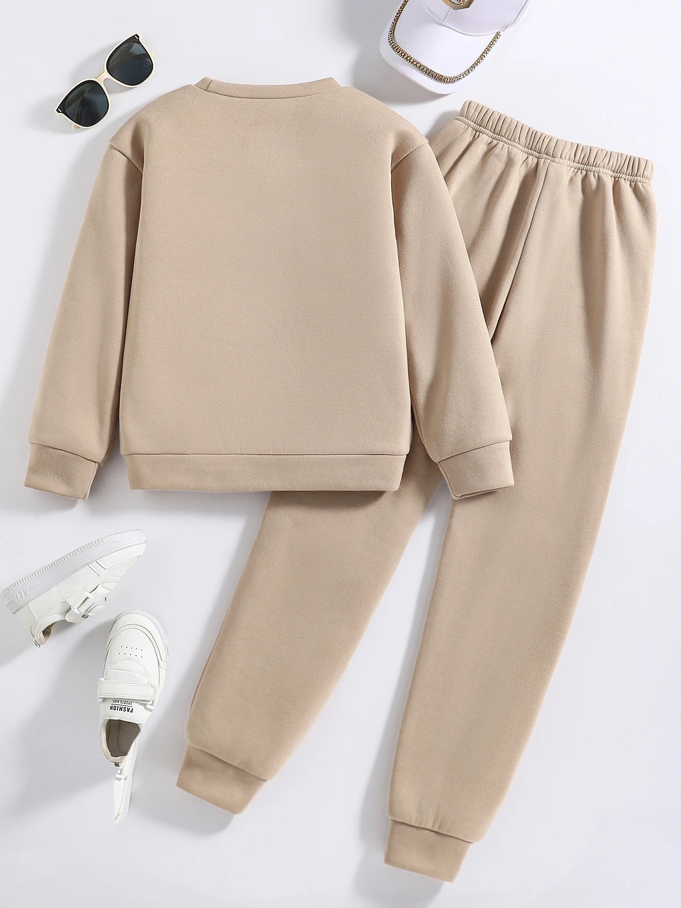 Children's Clothing (Spring and Autumn) Fashion Trend Girls' Set - Khaki Round Neck Long Sleeve+Sports and Leisure Pants 2-piece