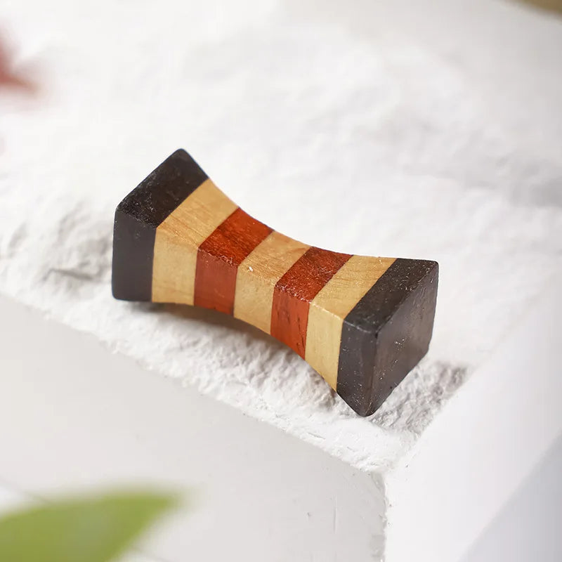 100Pcs Japanese Eco Cooking Utensils Wooden Chopsticks Holder Delicate Creative Decorative Chopsticks Pillow Care Chopstick Rest