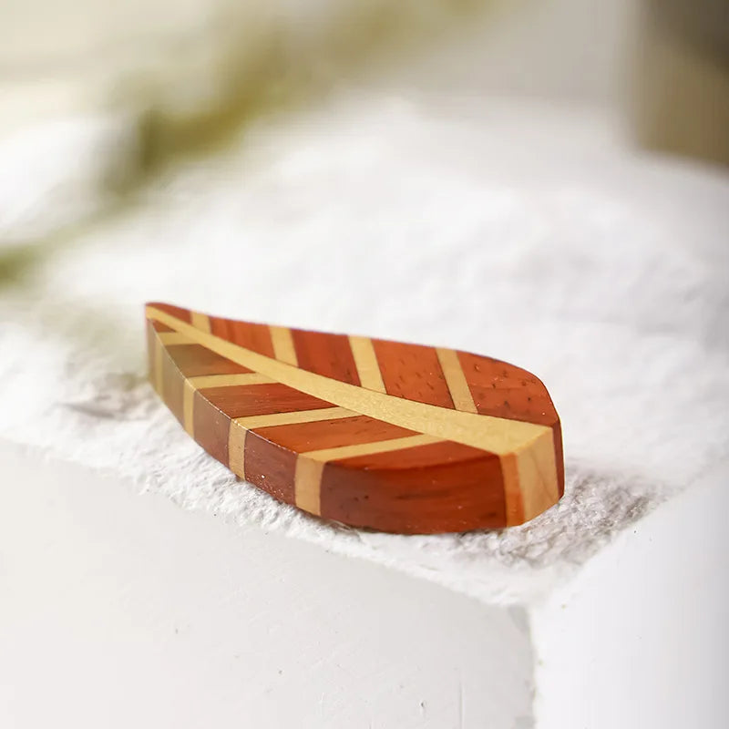 100Pcs Japanese Eco Cooking Utensils Wooden Chopsticks Holder Delicate Creative Decorative Chopsticks Pillow Care Chopstick Rest