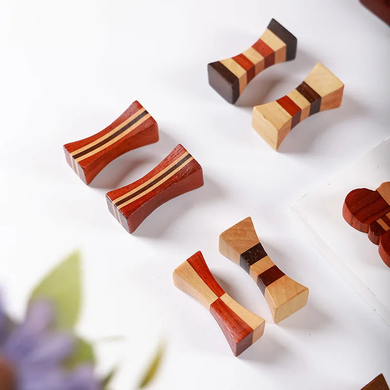 100Pcs Japanese Eco Cooking Utensils Wooden Chopsticks Holder Delicate Creative Decorative Chopsticks Pillow Care Chopstick Rest