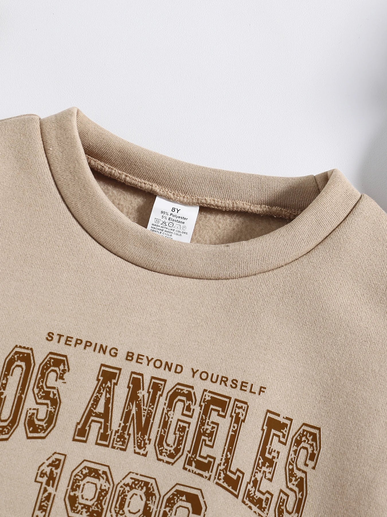 Children's Clothing (Spring and Autumn) Fashion Trend Girls' Set - Khaki Round Neck Long Sleeve+Sports and Leisure Pants 2-piece