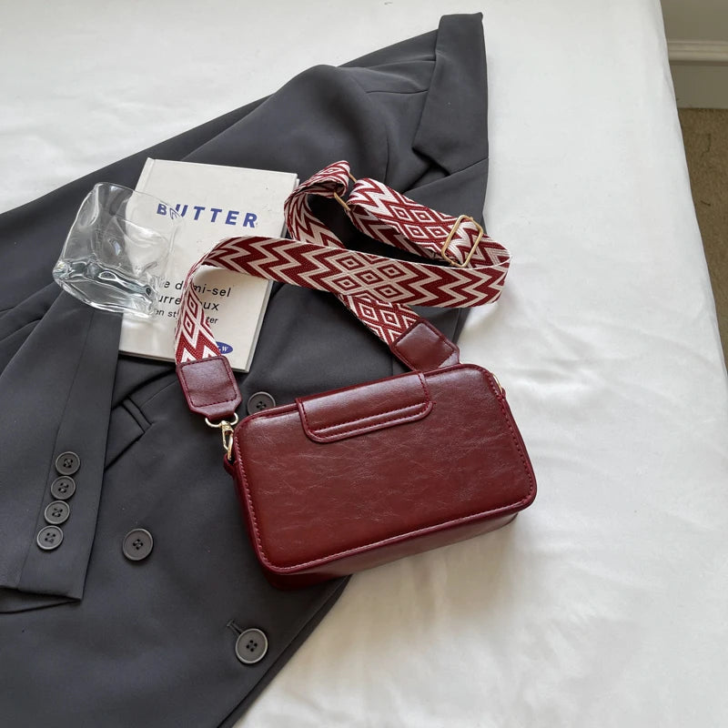 Luxury Rivet Pu Leather Crossbody Bag For Women 2024 New Wide Strap Shoulder Handbag And Purse Black Zipper Messenger Bags